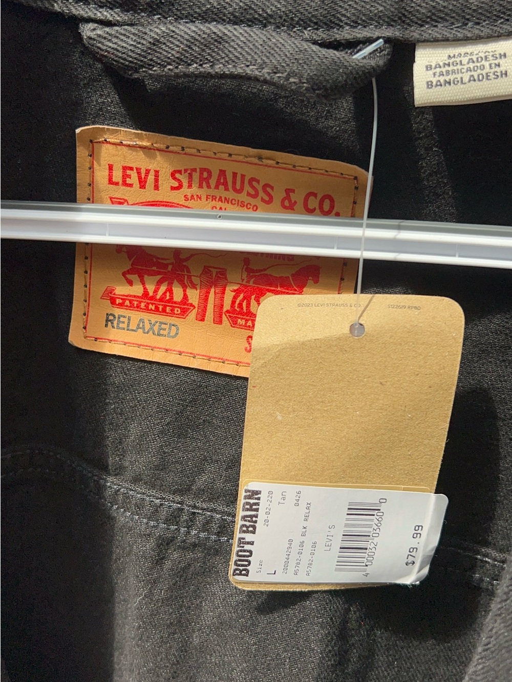 Levi's Black Denim Jacket with Brown Patch - Picture 2 of 2